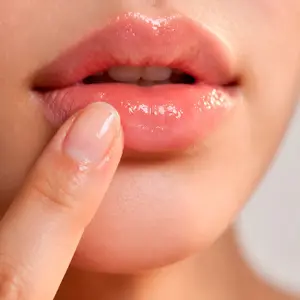 https://content.at.farmasi.com/Product/1000243_64_5.webp